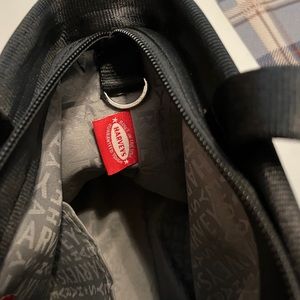 Harvey’s Black Seatbelt Shoulder Purse